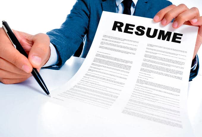 How do I review a Professional CV Writing Company